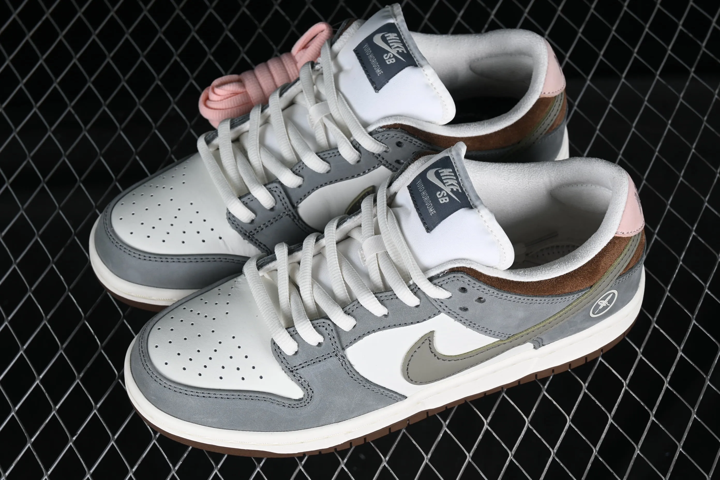 All categories Nk SB Dunk Series Nk SB Dunk Low low-top sneakers Yuto Horigome x Nk SB Dunk Low joint model SB low-top casual sports skateboard shoes FQ1180-001